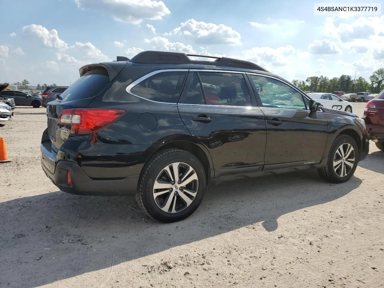 2019 Subaru Outback 2.5I Limited VIN: 4S4BSANC1K3377719 Lot: 71965104