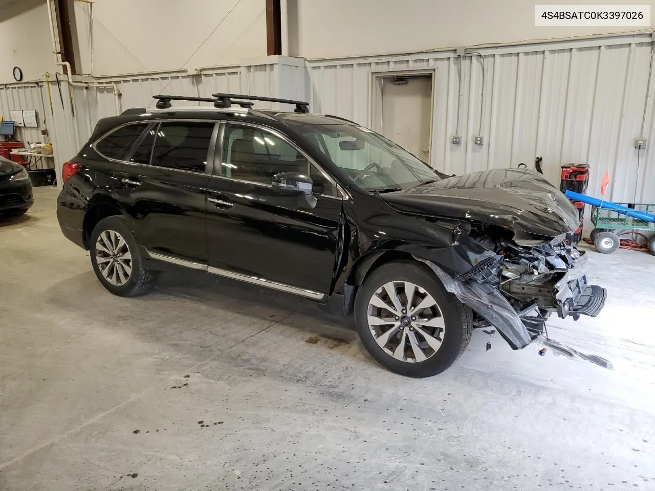 2019 Subaru Outback Touring VIN: 4S4BSATC0K3397026 Lot: 76028034