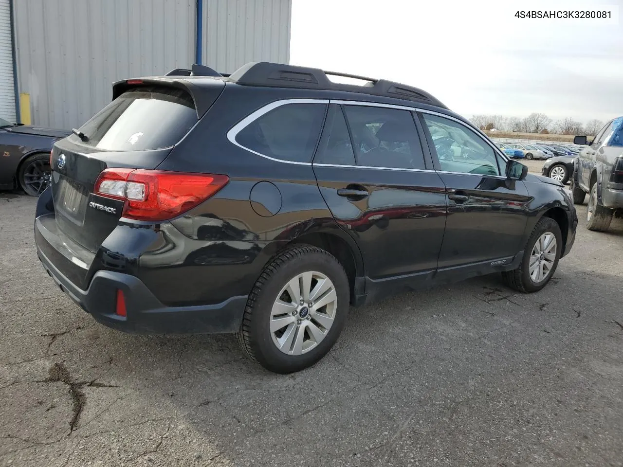 2019 Subaru Outback 2.5I Premium VIN: 4S4BSAHC3K3280081 Lot: 79218204