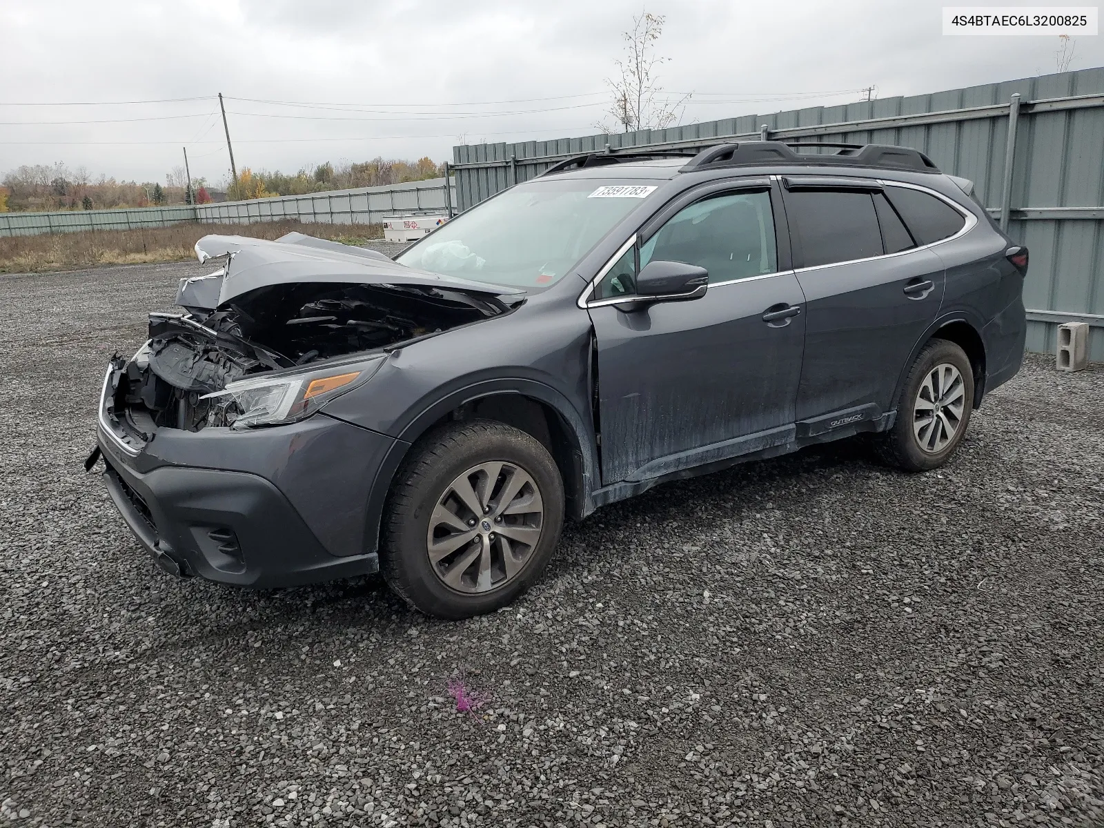 4S4BTAEC6L3200825 2020 Subaru Outback Premium