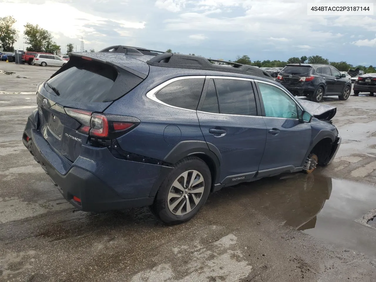 4S4BTACC2P3187144 2023 Subaru Outback Premium