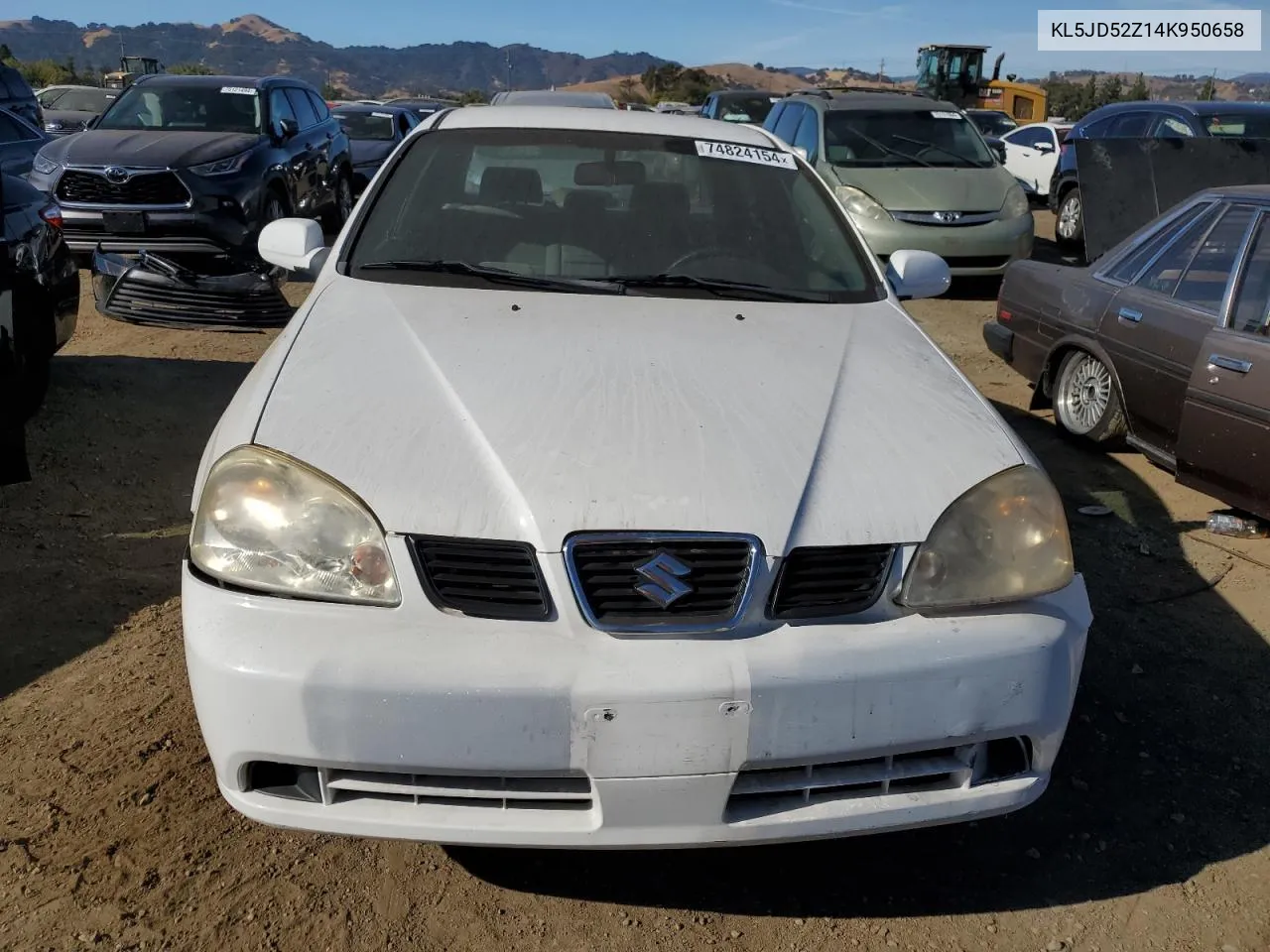 2004 Suzuki Forenza S VIN: KL5JD52Z14K950658 Lot: 74824154