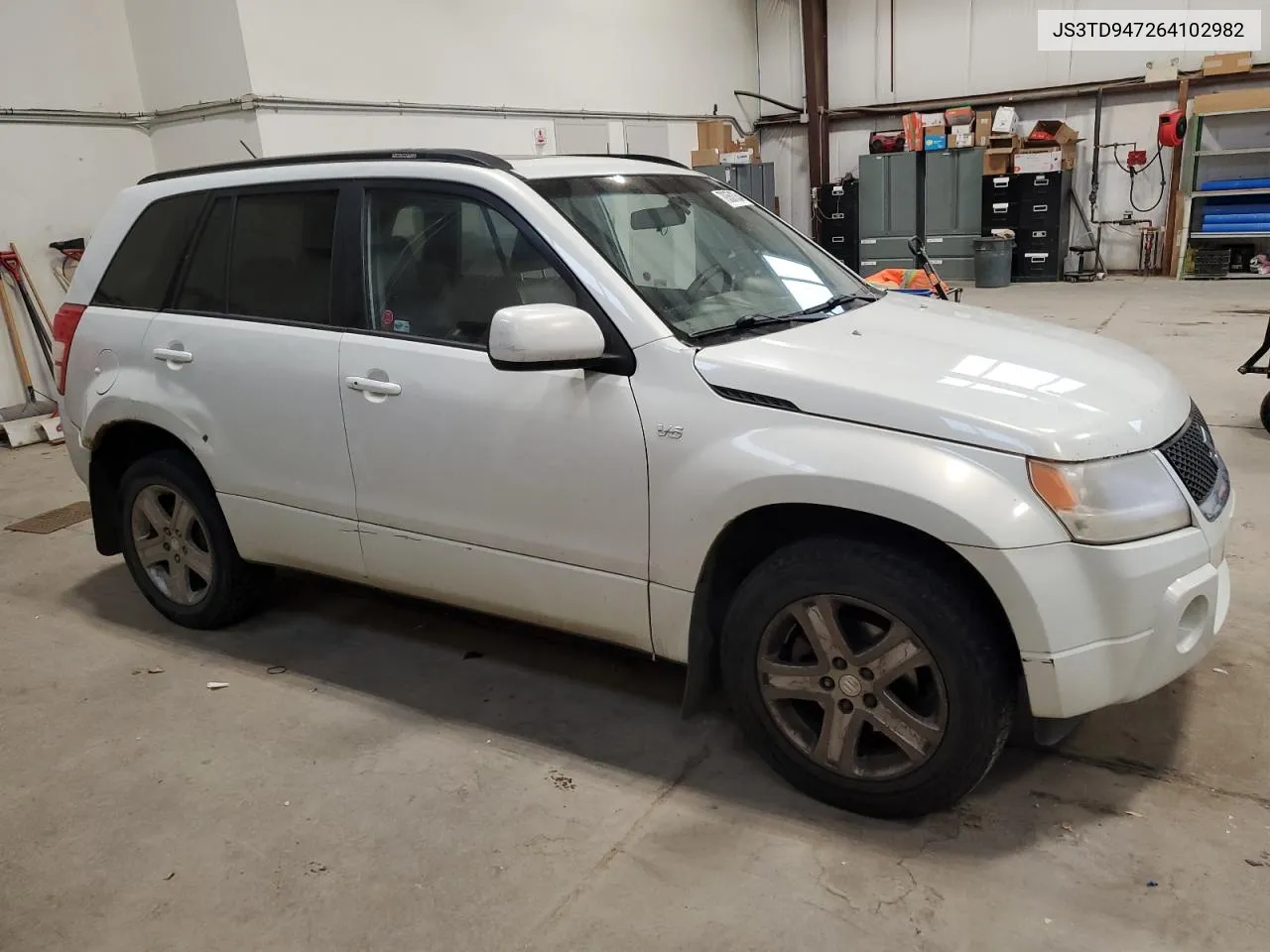 JS3TD947264102982 2006 Suzuki Grand Vitara Luxury