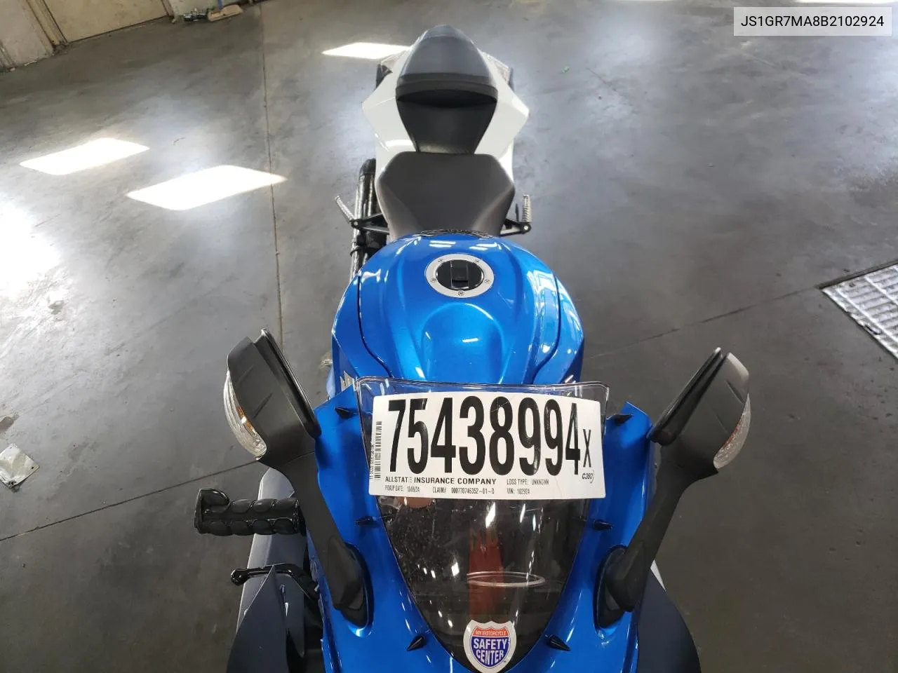 JS1GR7MA8B2102924 2011 Suzuki Gsx750