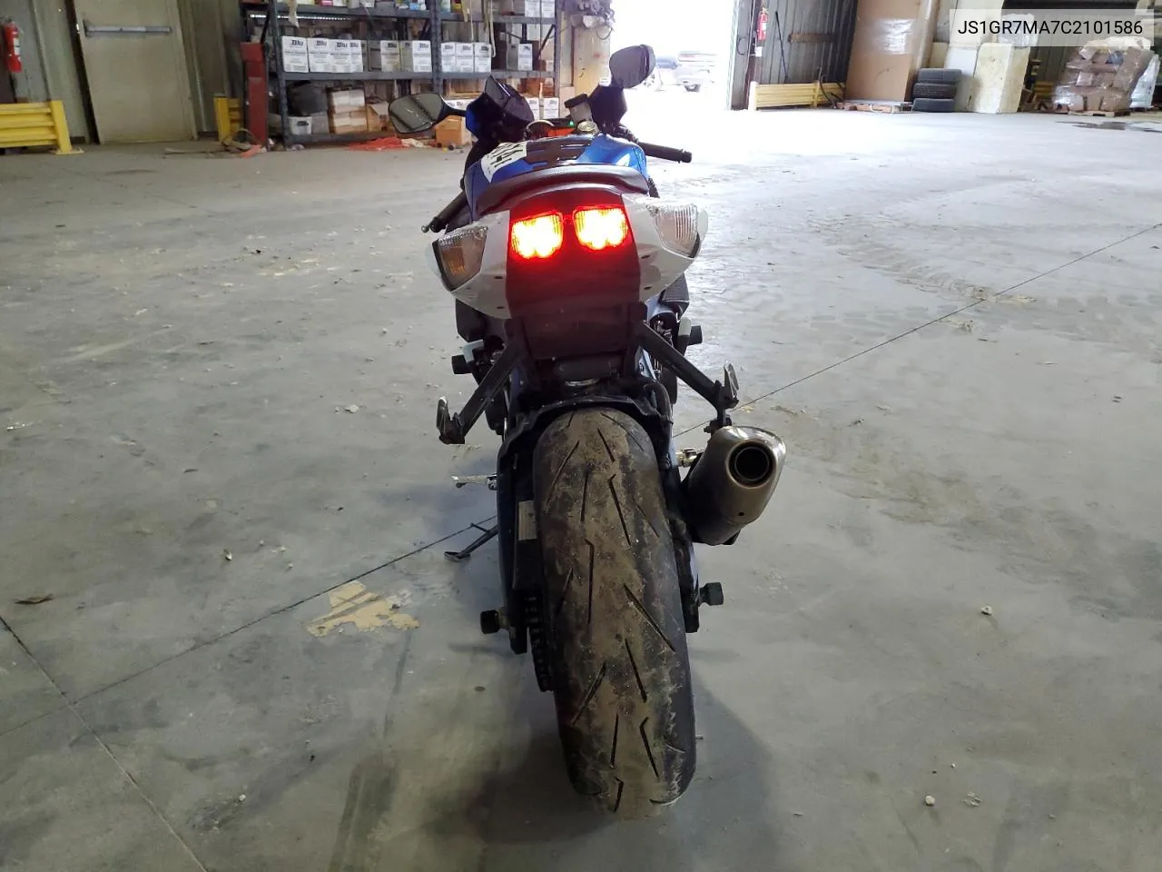 JS1GR7MA7C2101586 2012 Suzuki Gsx750