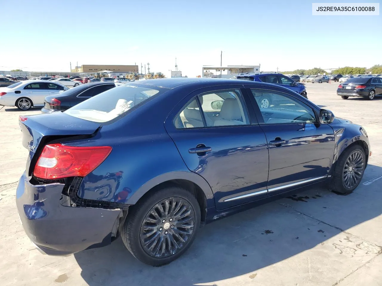 JS2RE9A35C6100088 2012 Suzuki Kizashi Se