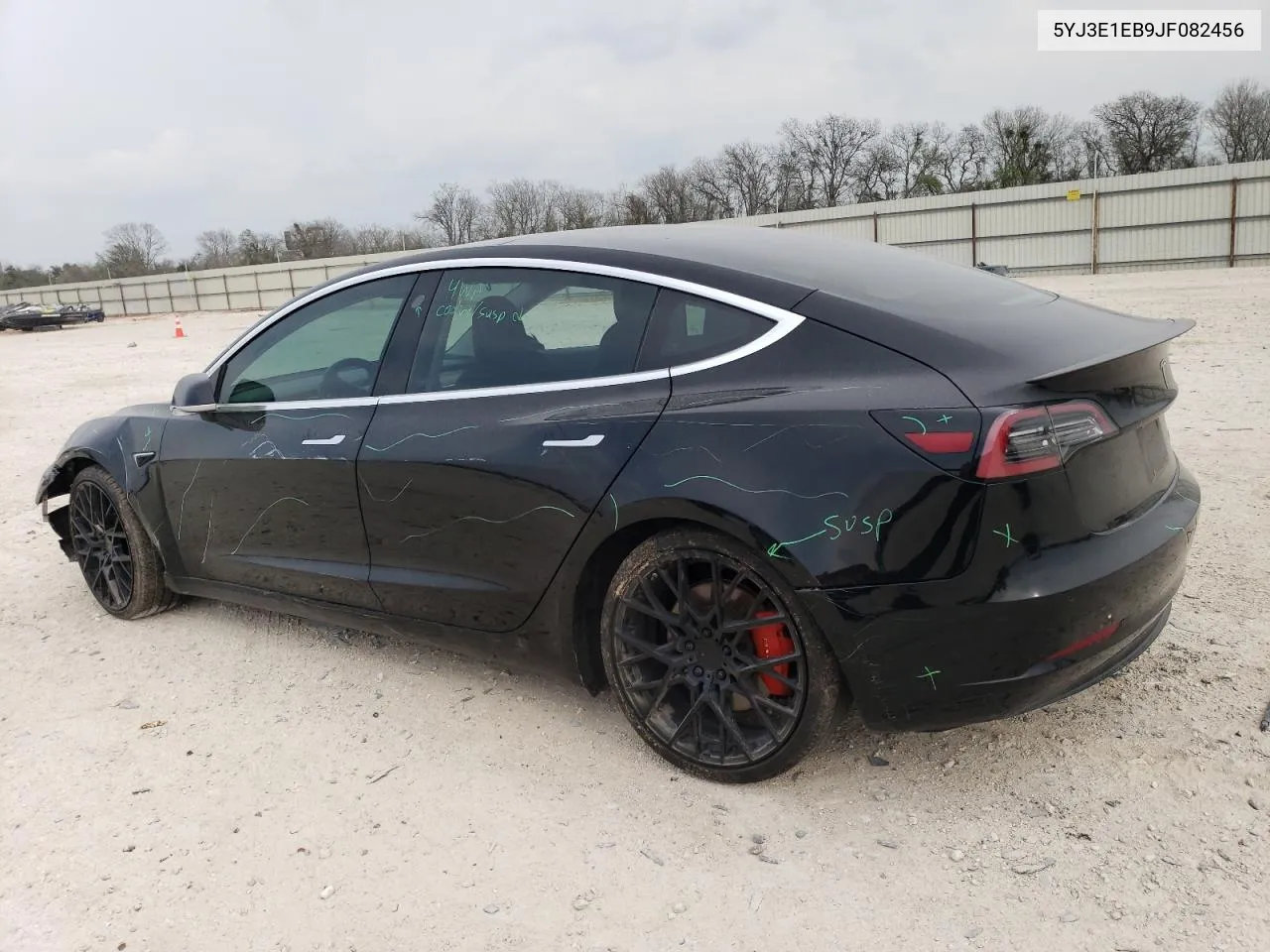 2018 Tesla Model 3 VIN: 5YJ3E1EB9JF082456 Lot: 45197344