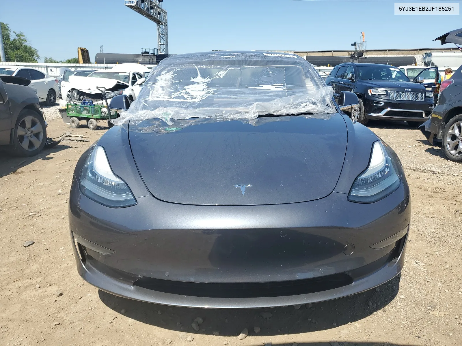 5YJ3E1EB2JF185251 2018 Tesla Model 3