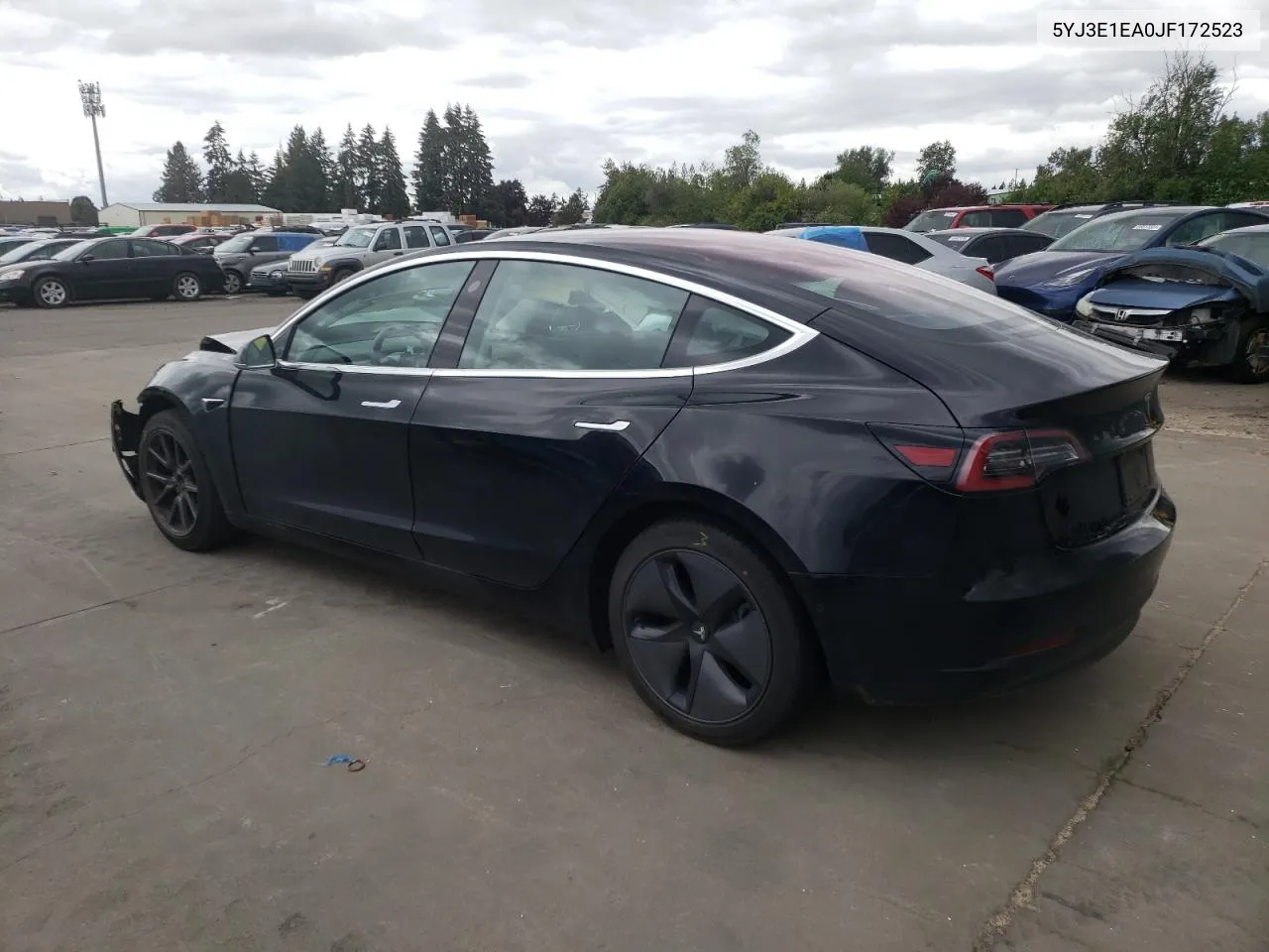 5YJ3E1EA0JF172523 2018 Tesla Model 3