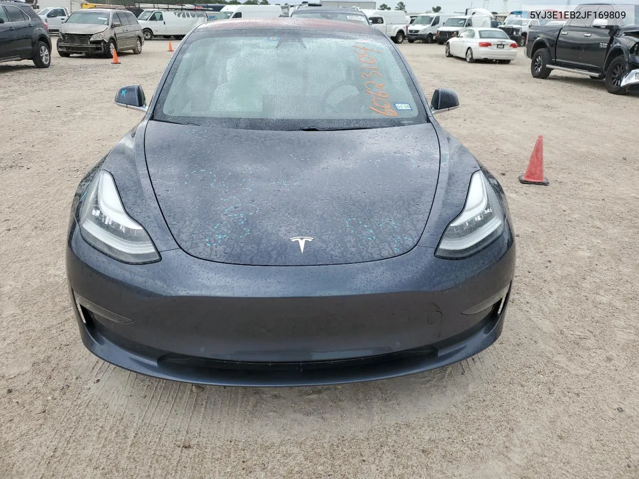 5YJ3E1EB2JF169809 2018 Tesla Model 3