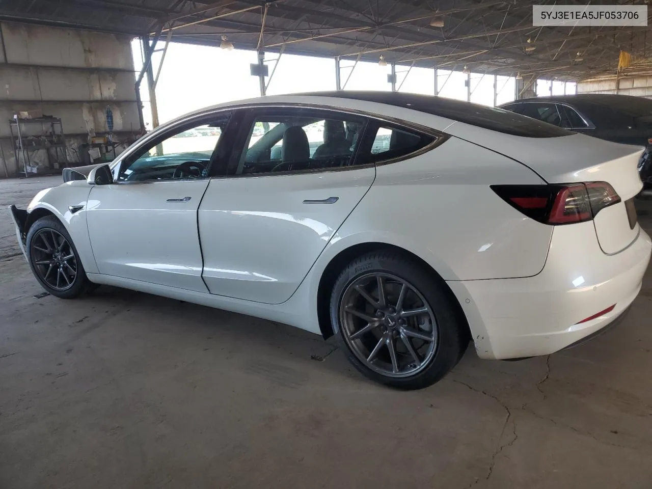 2018 Tesla Model 3 VIN: 5YJ3E1EA5JF053706 Lot: 61060074