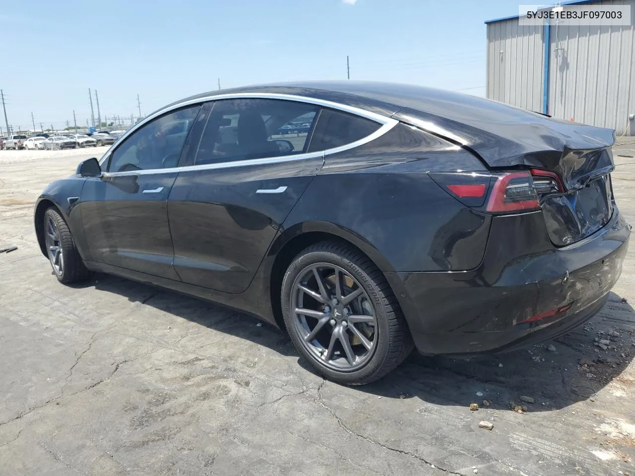 5YJ3E1EB3JF097003 2018 Tesla Model 3