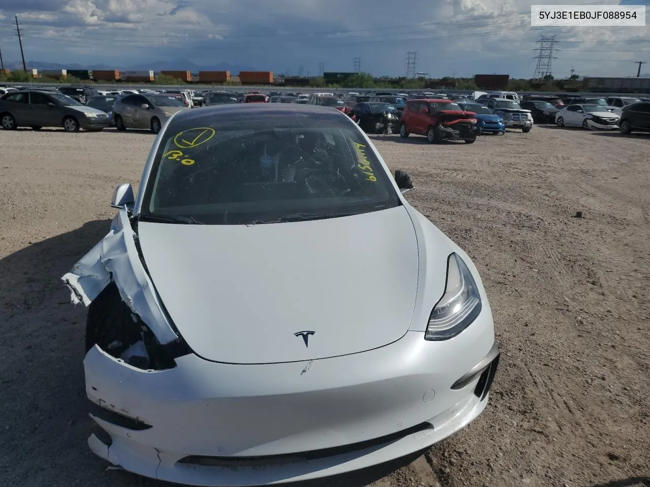 5YJ3E1EB0JF088954 2018 Tesla Model 3