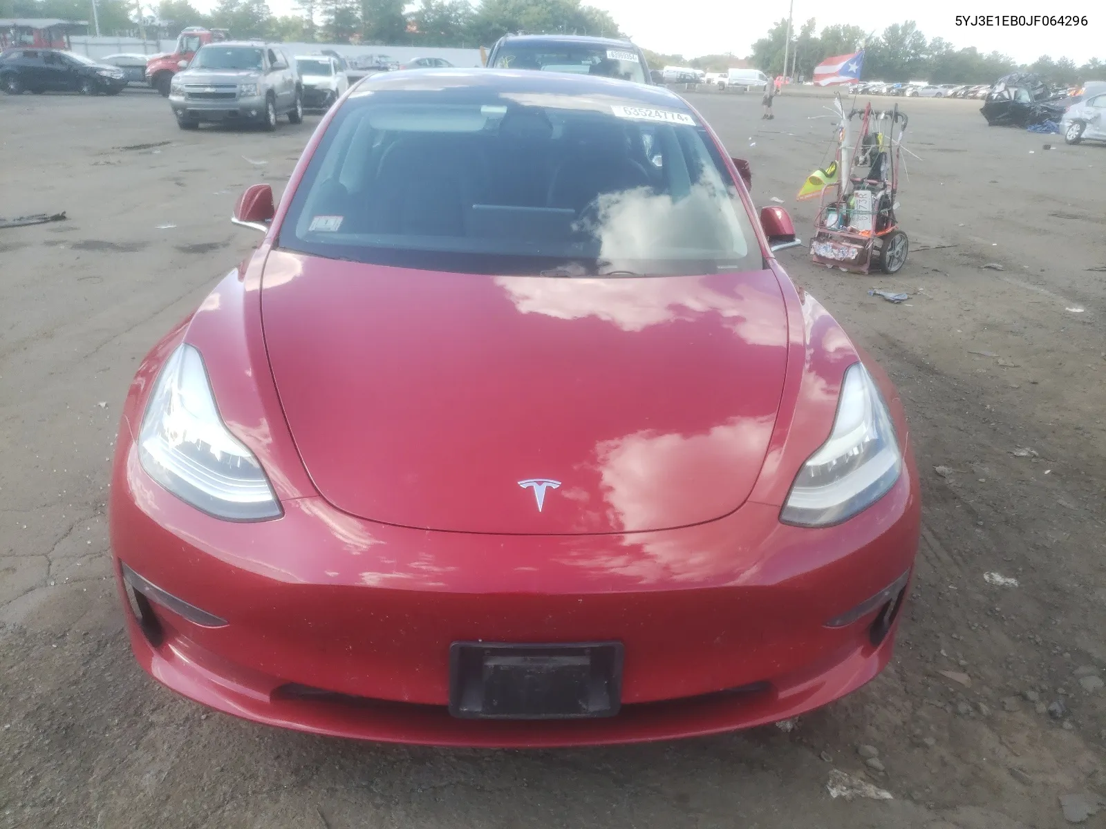 5YJ3E1EB0JF064296 2018 Tesla Model 3