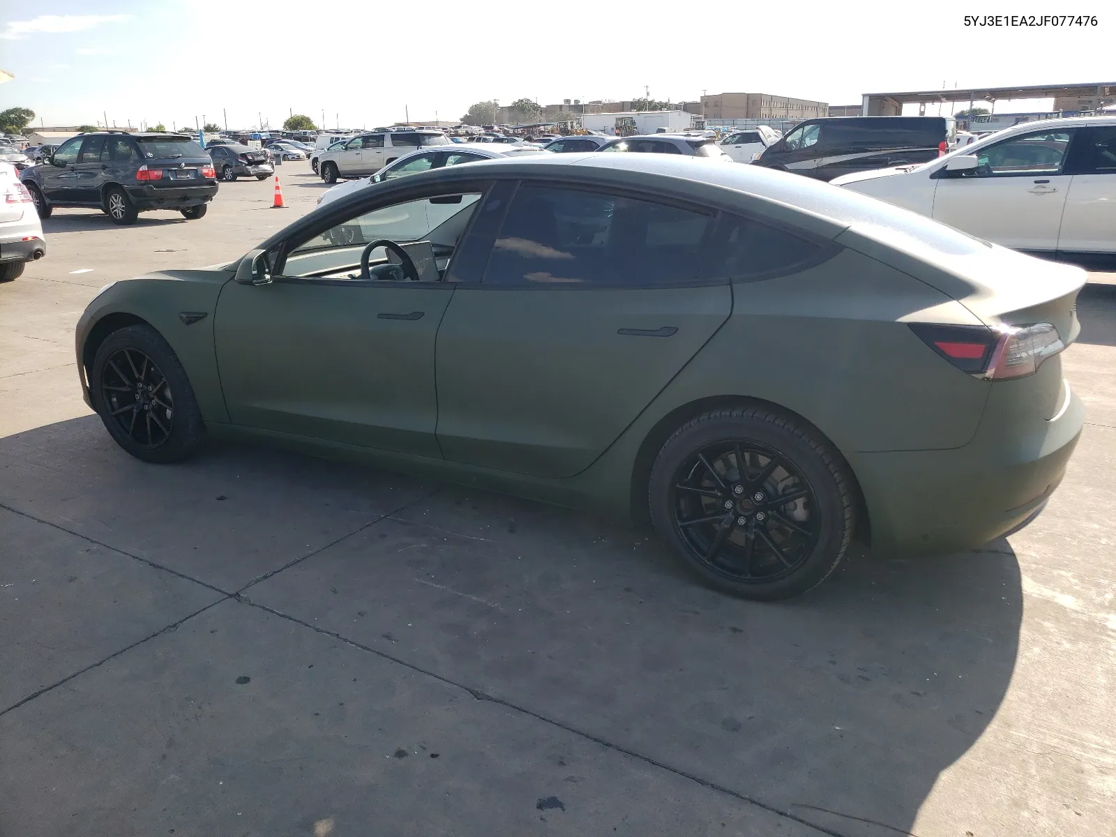 5YJ3E1EA2JF077476 2018 Tesla Model 3