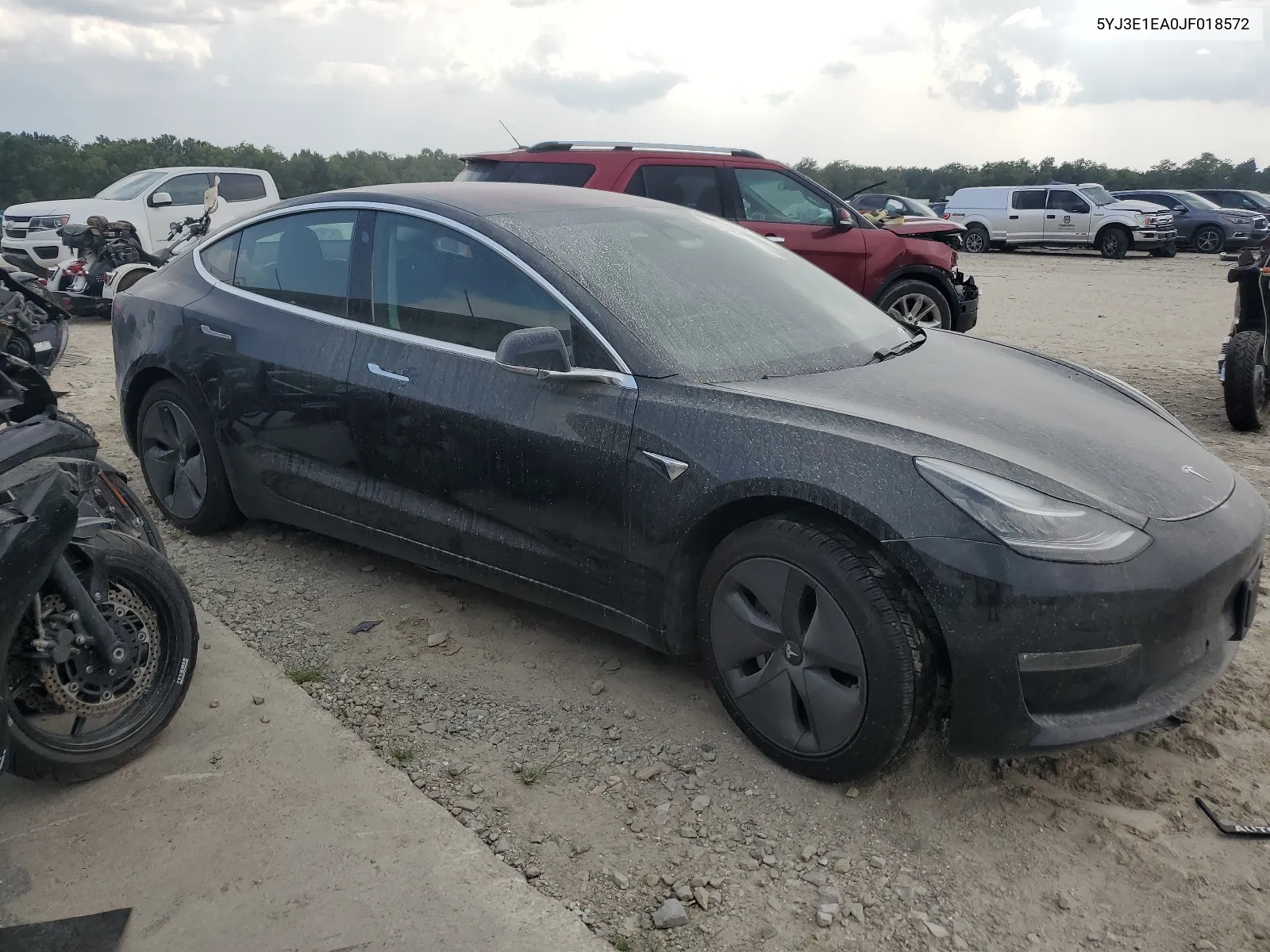 5YJ3E1EA0JF018572 2018 Tesla Model 3