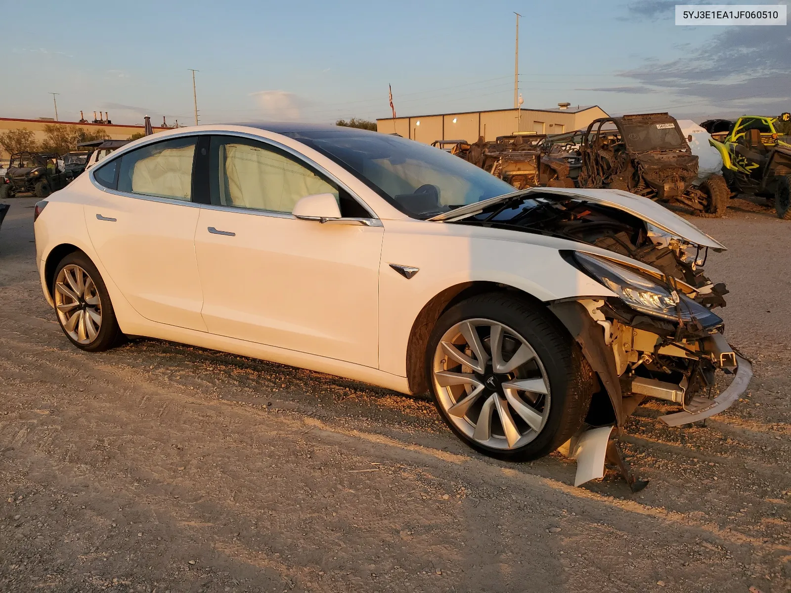 5YJ3E1EA1JF060510 2018 Tesla Model 3