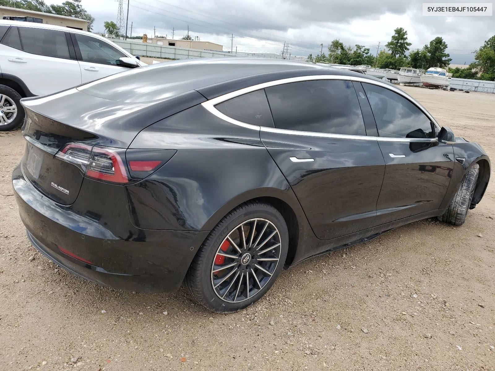 5YJ3E1EB4JF105447 2018 Tesla Model 3