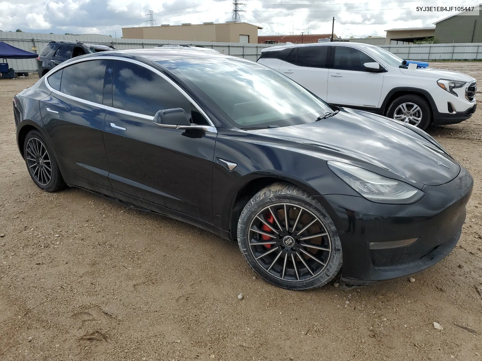 5YJ3E1EB4JF105447 2018 Tesla Model 3