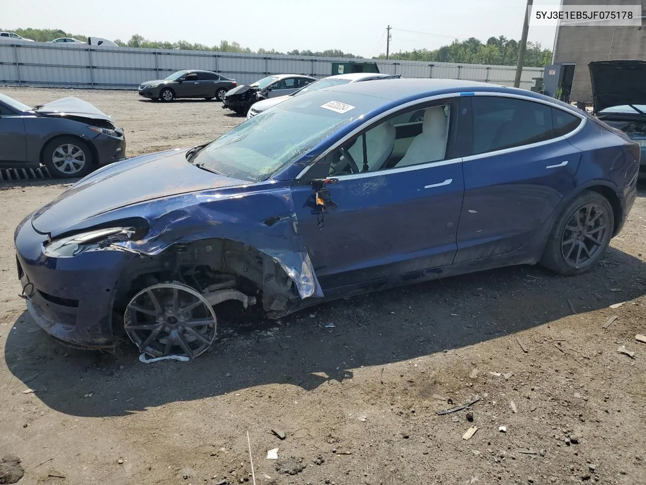 5YJ3E1EB5JF075178 2018 Tesla Model 3