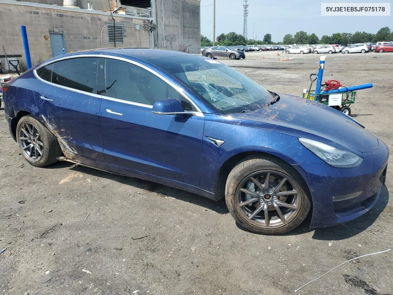 2018 Tesla Model 3 VIN: 5YJ3E1EB5JF075178 Lot: 65205354