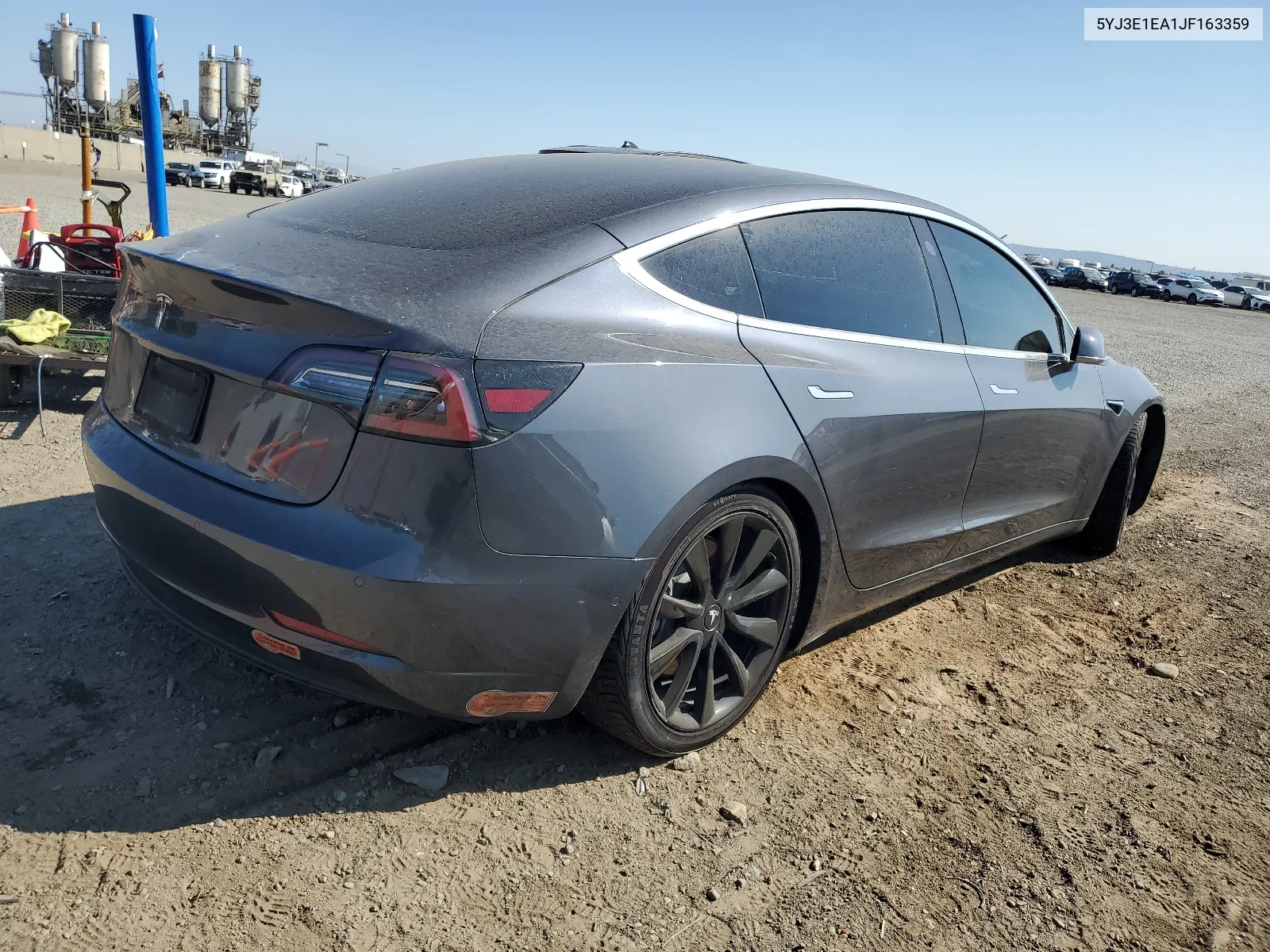 5YJ3E1EA1JF163359 2018 Tesla Model 3