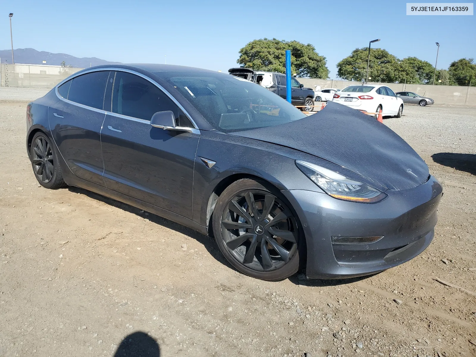 5YJ3E1EA1JF163359 2018 Tesla Model 3