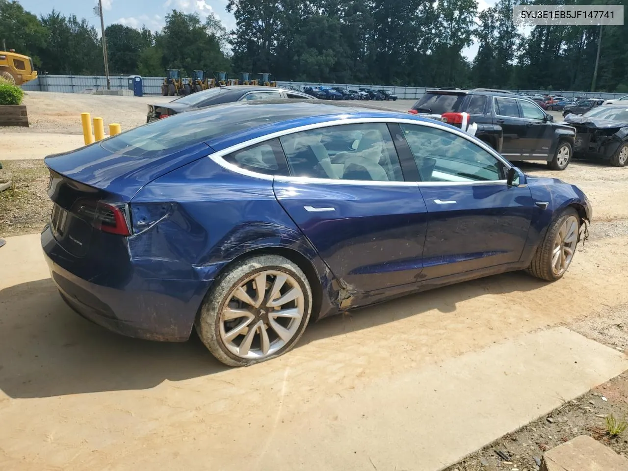 5YJ3E1EB5JF147741 2018 Tesla Model 3