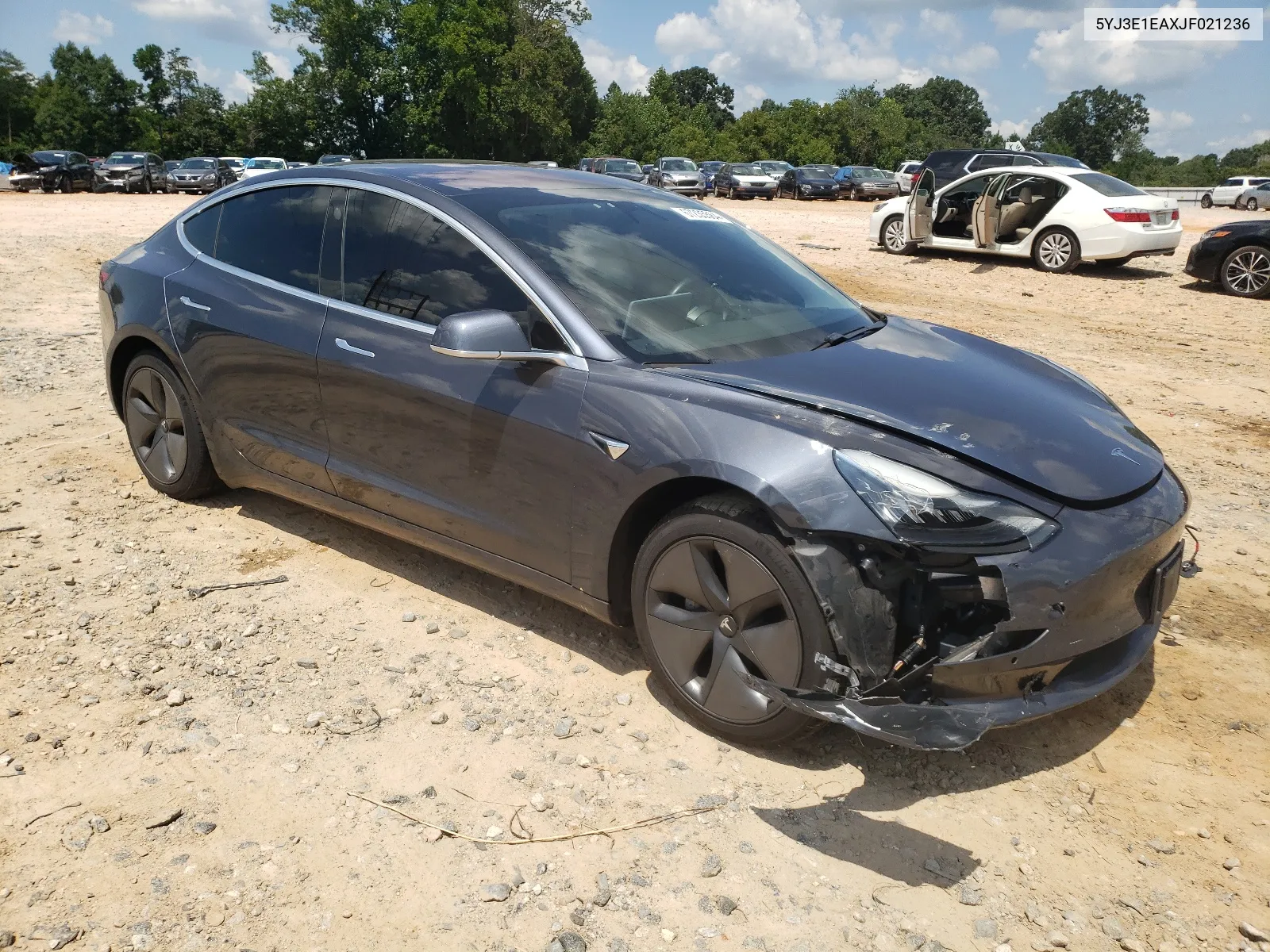 2018 Tesla Model 3 VIN: 5YJ3E1EAXJF021236 Lot: 67235564