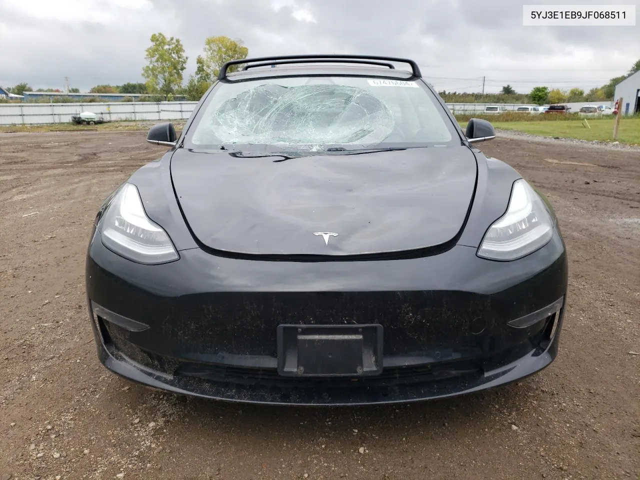 5YJ3E1EB9JF068511 2018 Tesla Model 3