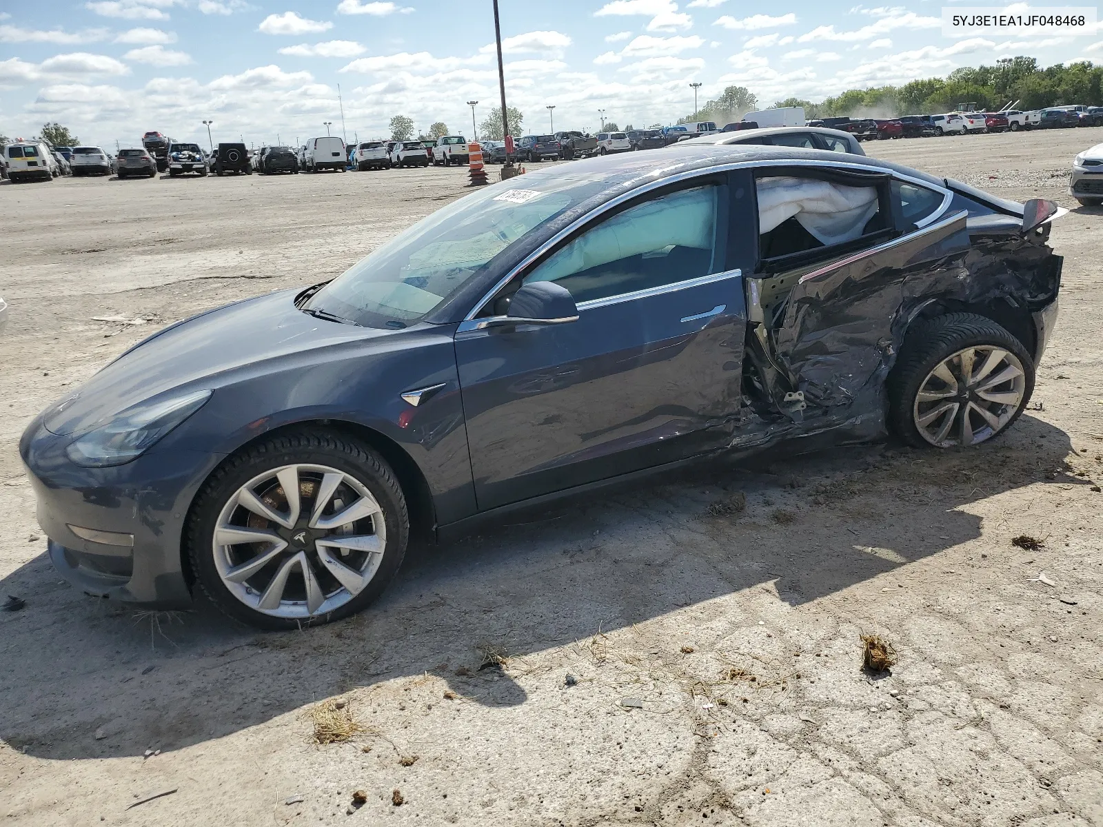 5YJ3E1EA1JF048468 2018 Tesla Model 3