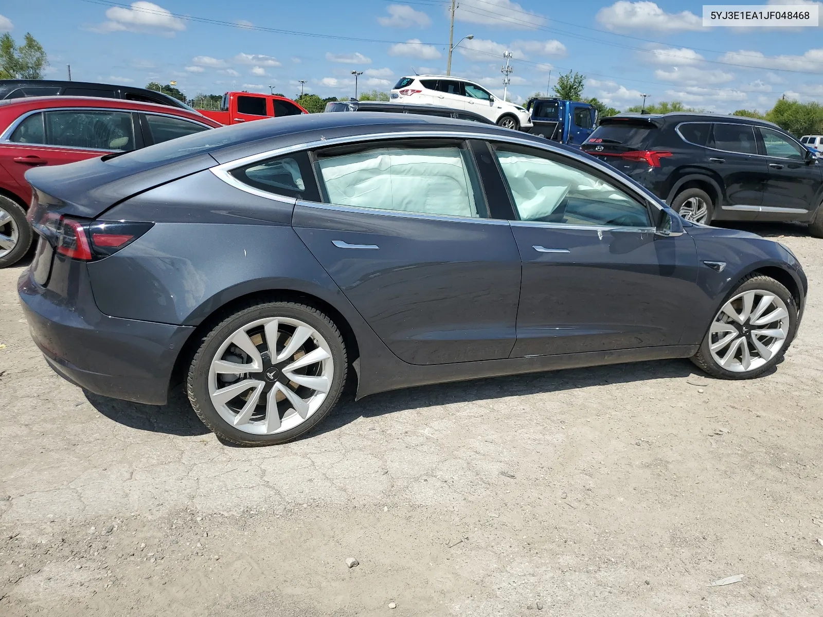 5YJ3E1EA1JF048468 2018 Tesla Model 3