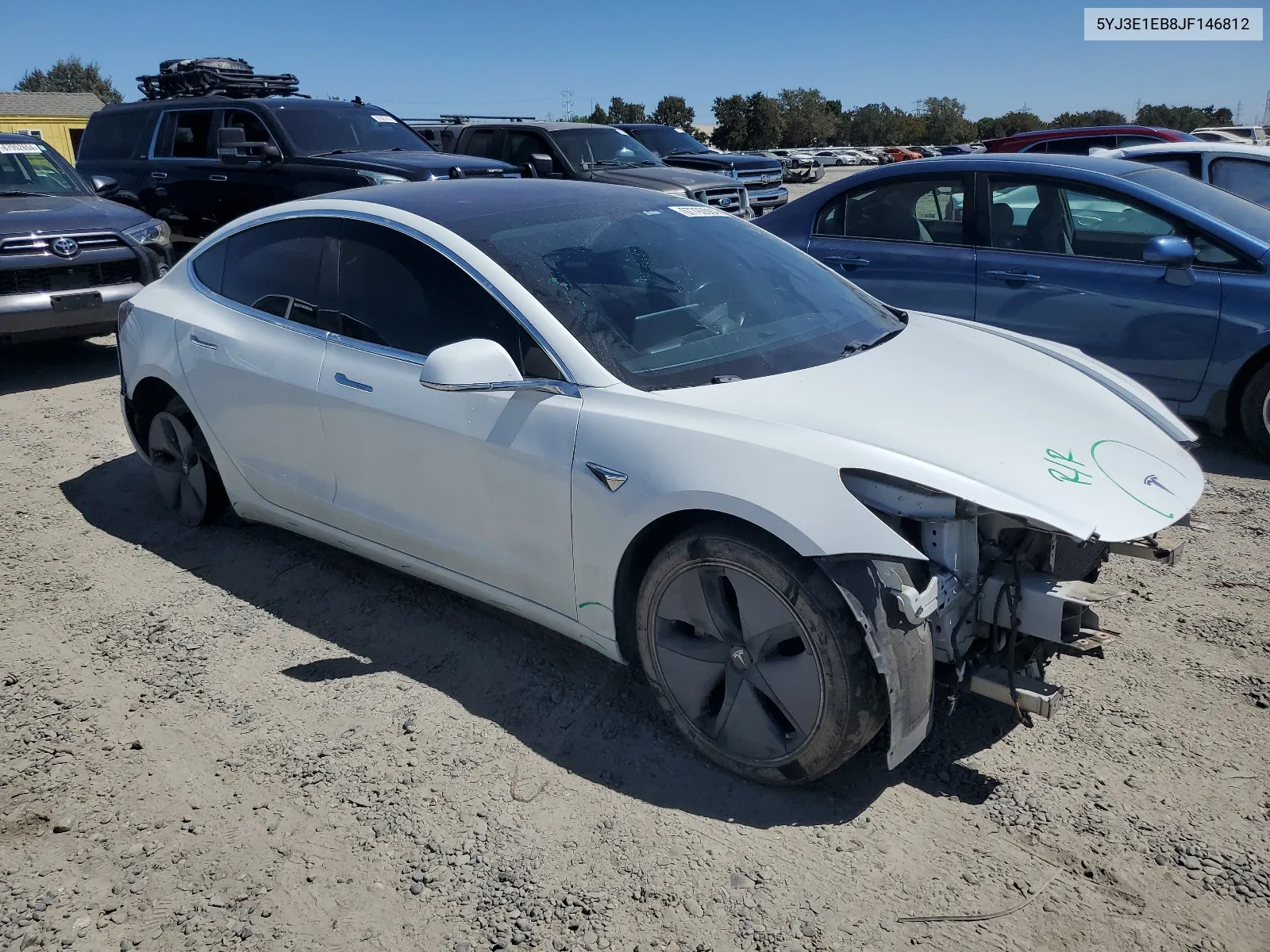 5YJ3E1EB8JF146812 2018 Tesla Model 3