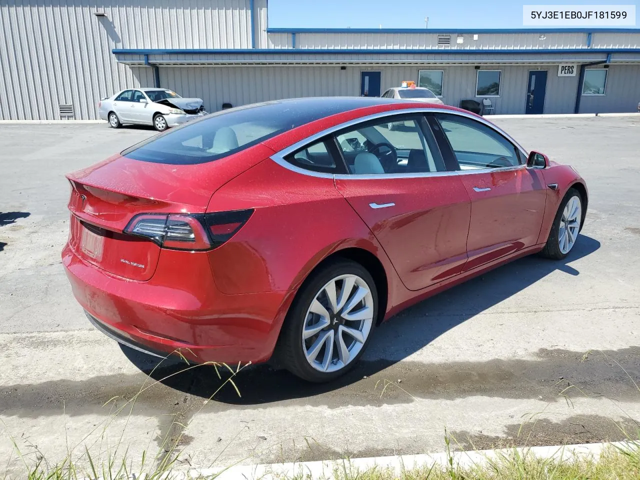 5YJ3E1EB0JF181599 2018 Tesla Model 3