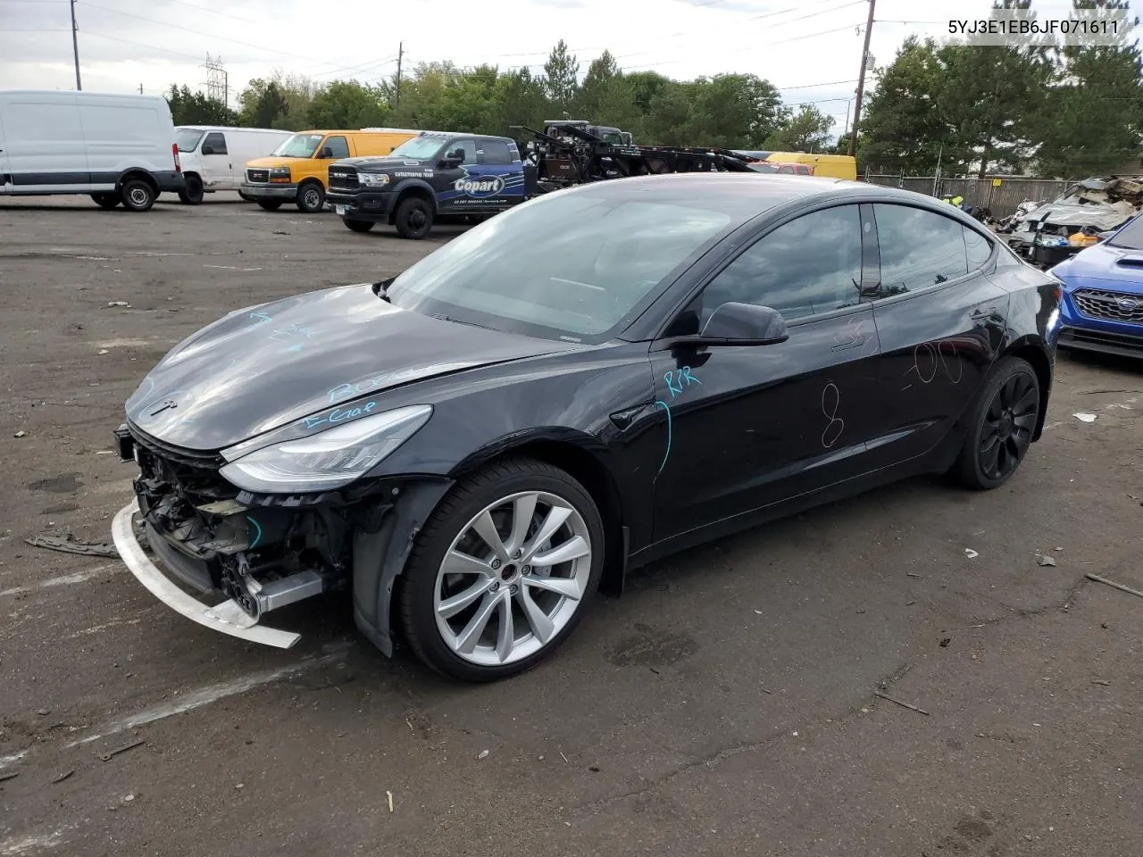 5YJ3E1EB6JF071611 2018 Tesla Model 3