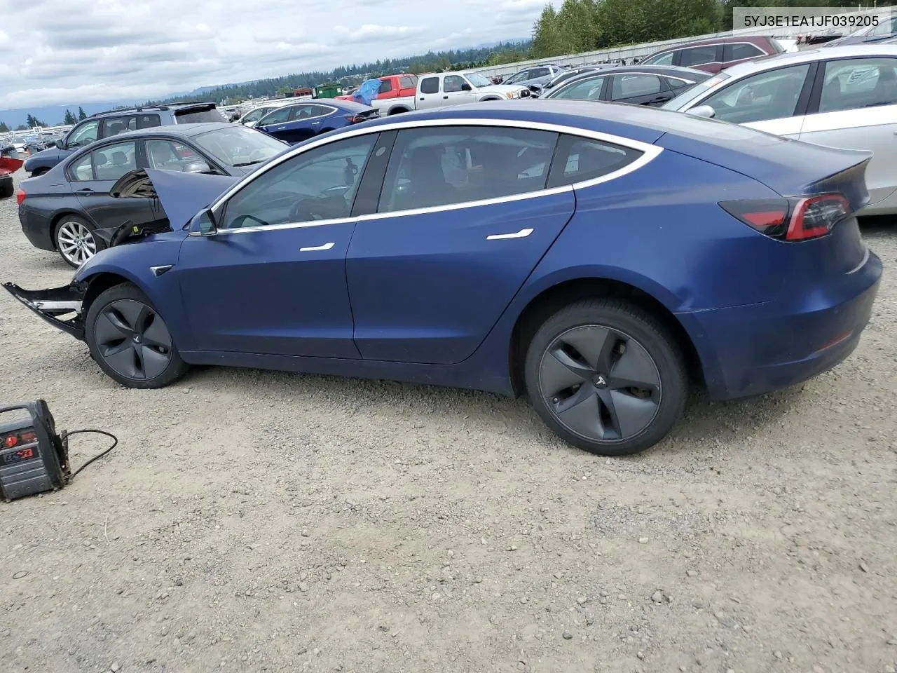 5YJ3E1EA1JF039205 2018 Tesla Model 3