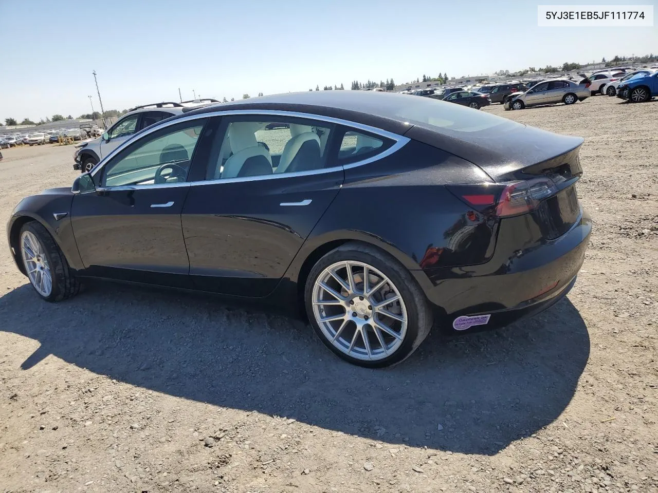 5YJ3E1EB5JF111774 2018 Tesla Model 3