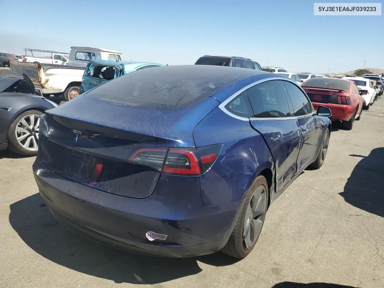 2018 Tesla Model 3 VIN: 5YJ3E1EA6JF039233 Lot: 68992594