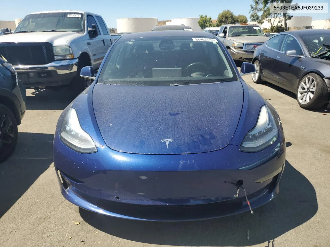 2018 Tesla Model 3 VIN: 5YJ3E1EA6JF039233 Lot: 68992594