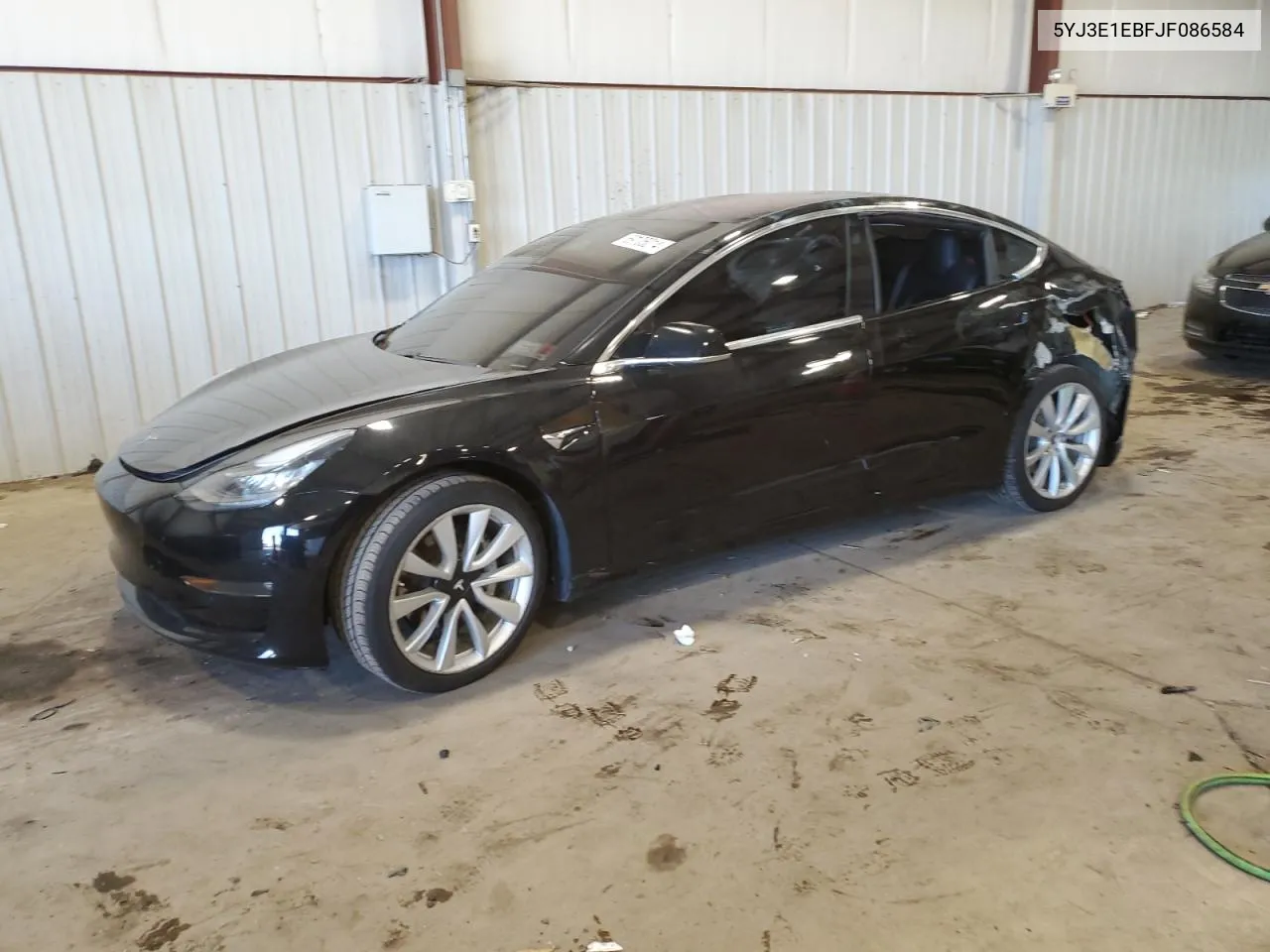 2018 Tesla Model 3 VIN: 5YJ3E1EBFJF086584 Lot: 69105014