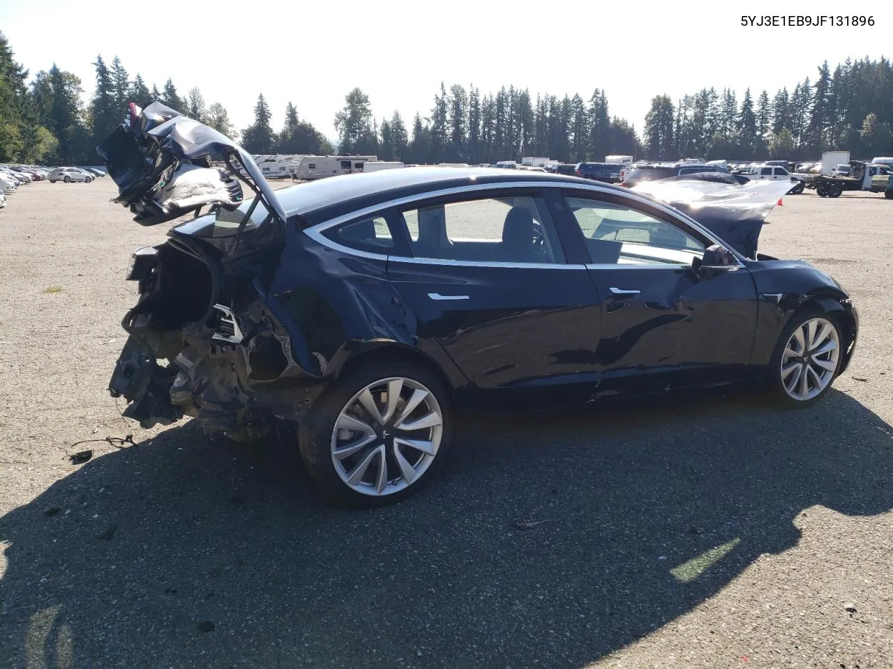 5YJ3E1EB9JF131896 2018 Tesla Model 3