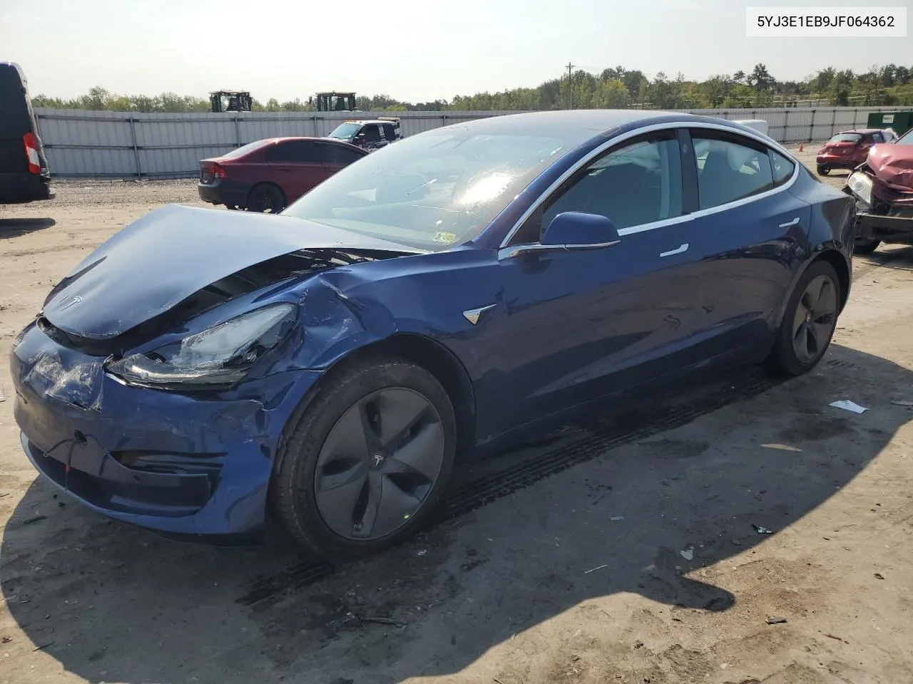 5YJ3E1EB9JF064362 2018 Tesla Model 3