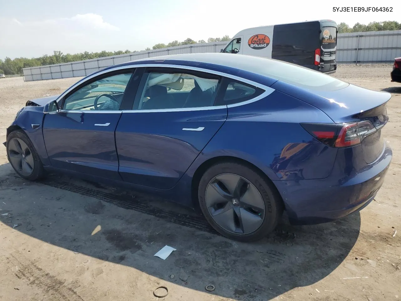 2018 Tesla Model 3 VIN: 5YJ3E1EB9JF064362 Lot: 69182574