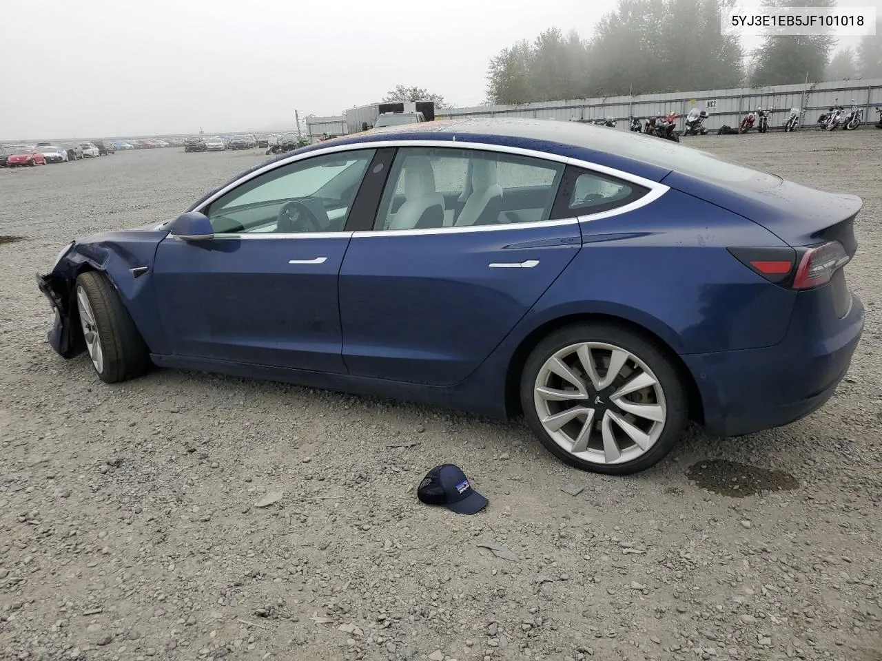 5YJ3E1EB5JF101018 2018 Tesla Model 3