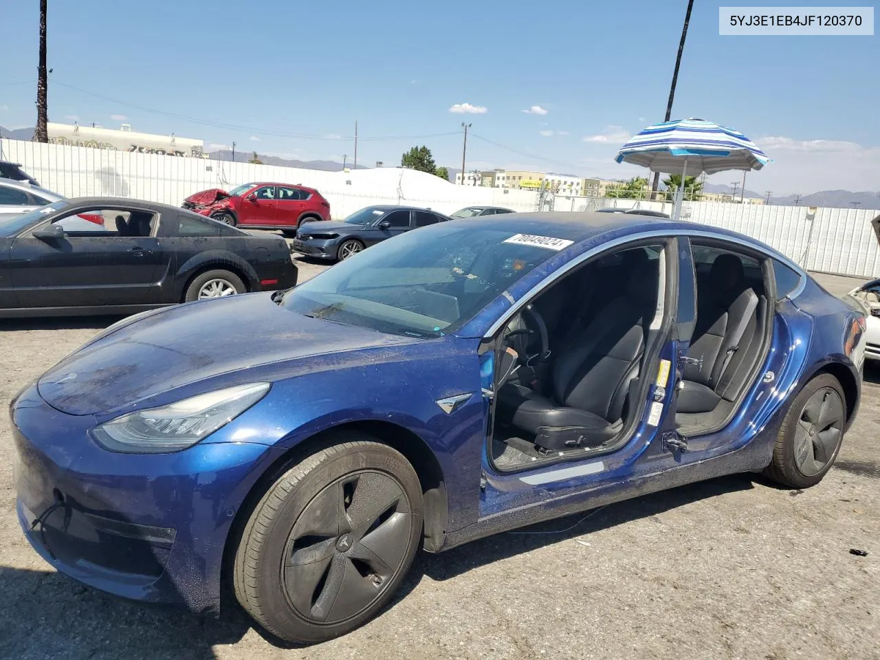 2018 Tesla Model 3 VIN: 5YJ3E1EB4JF120370 Lot: 70049024