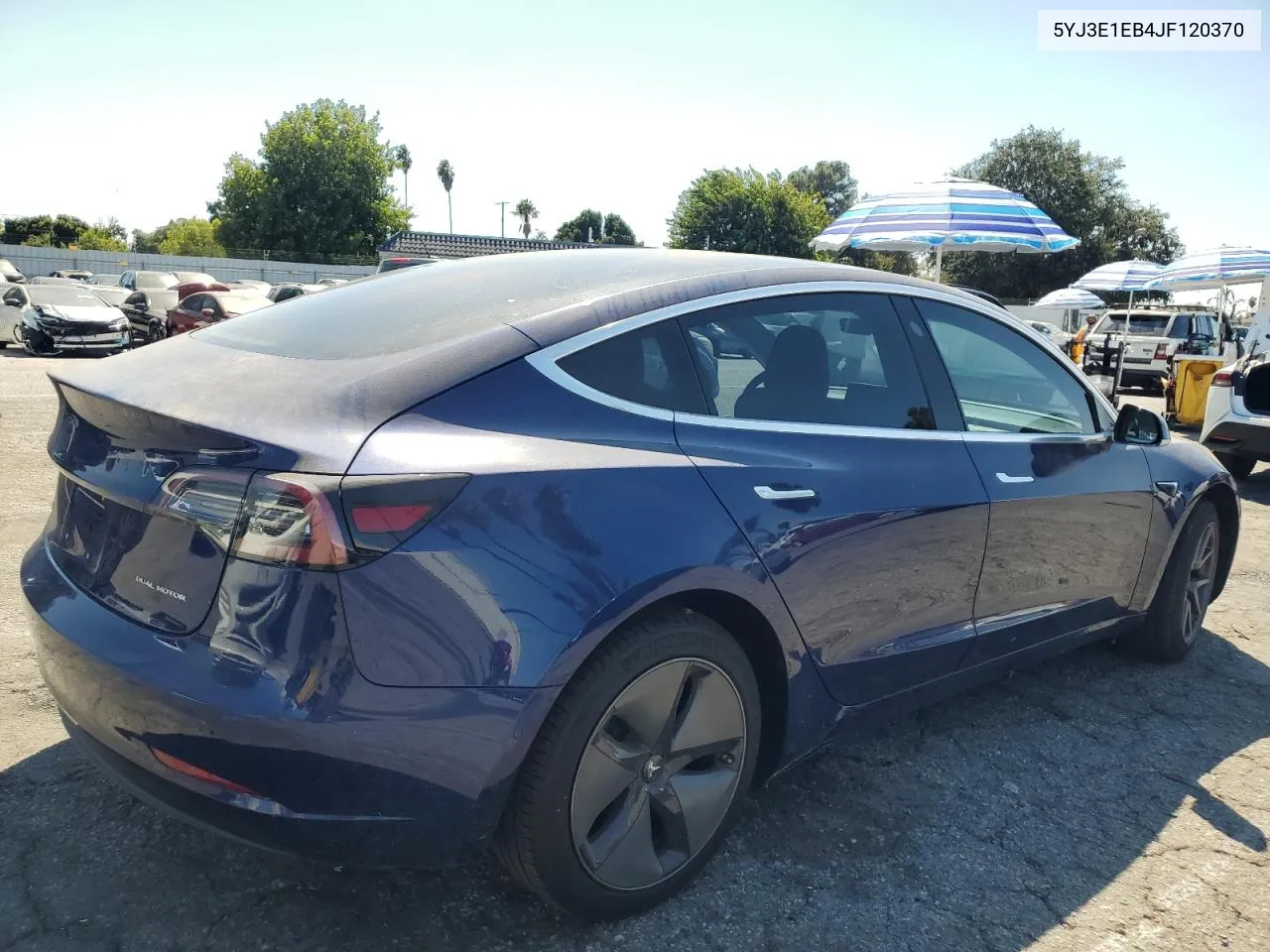 2018 Tesla Model 3 VIN: 5YJ3E1EB4JF120370 Lot: 70049024