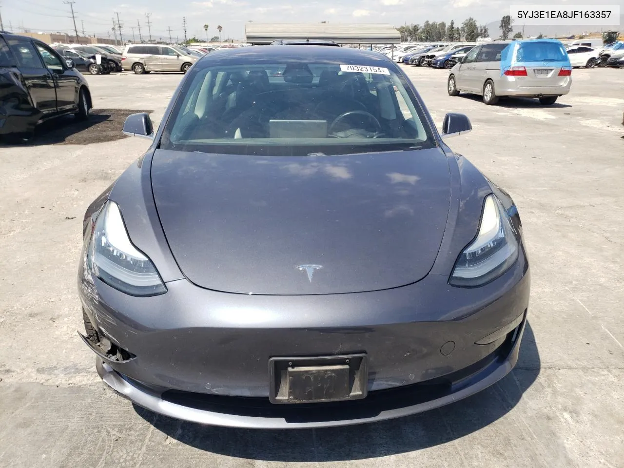 2018 Tesla Model 3 VIN: 5YJ3E1EA8JF163357 Lot: 70323154