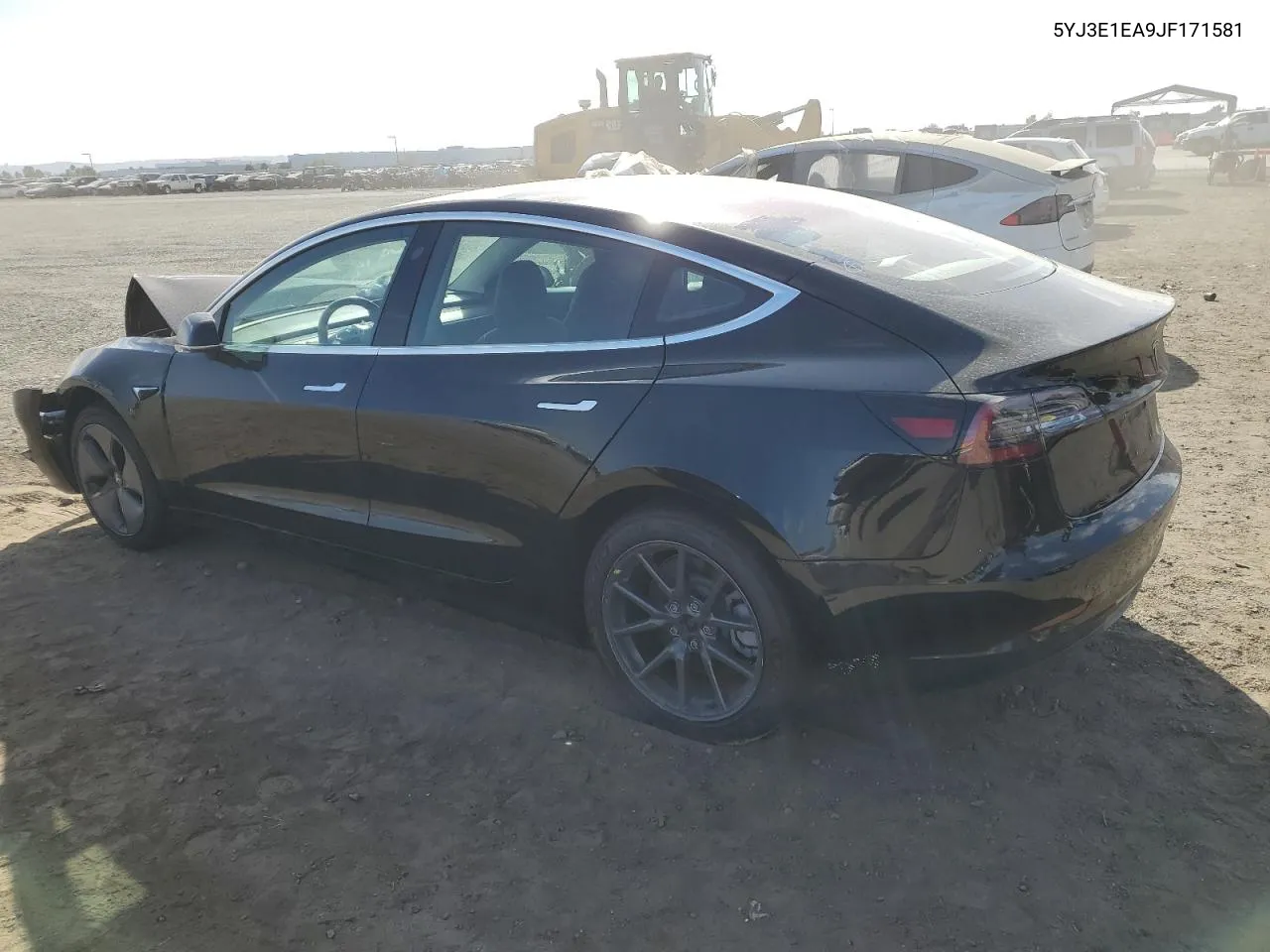 5YJ3E1EA9JF171581 2018 Tesla Model 3