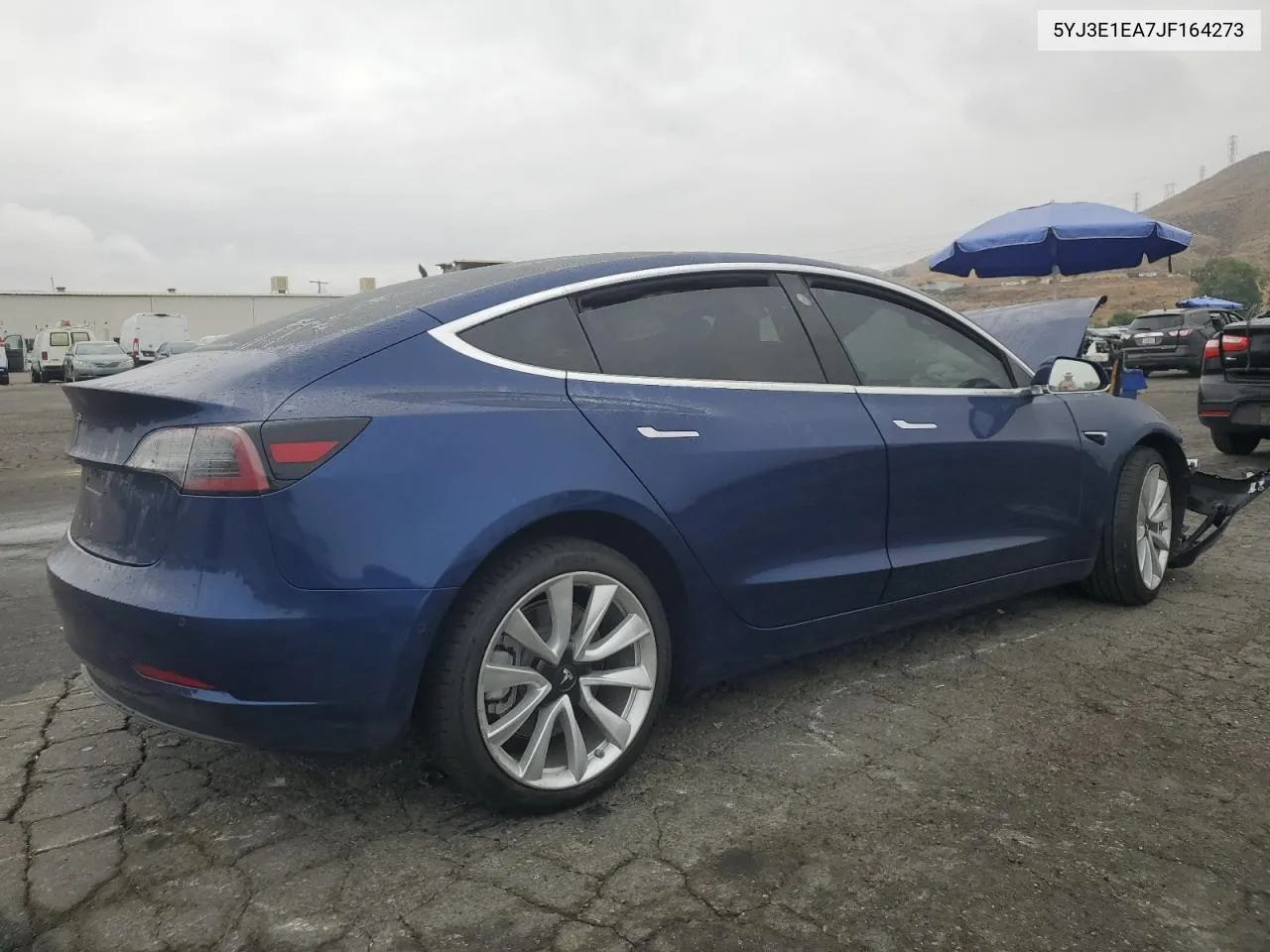 5YJ3E1EA7JF164273 2018 Tesla Model 3