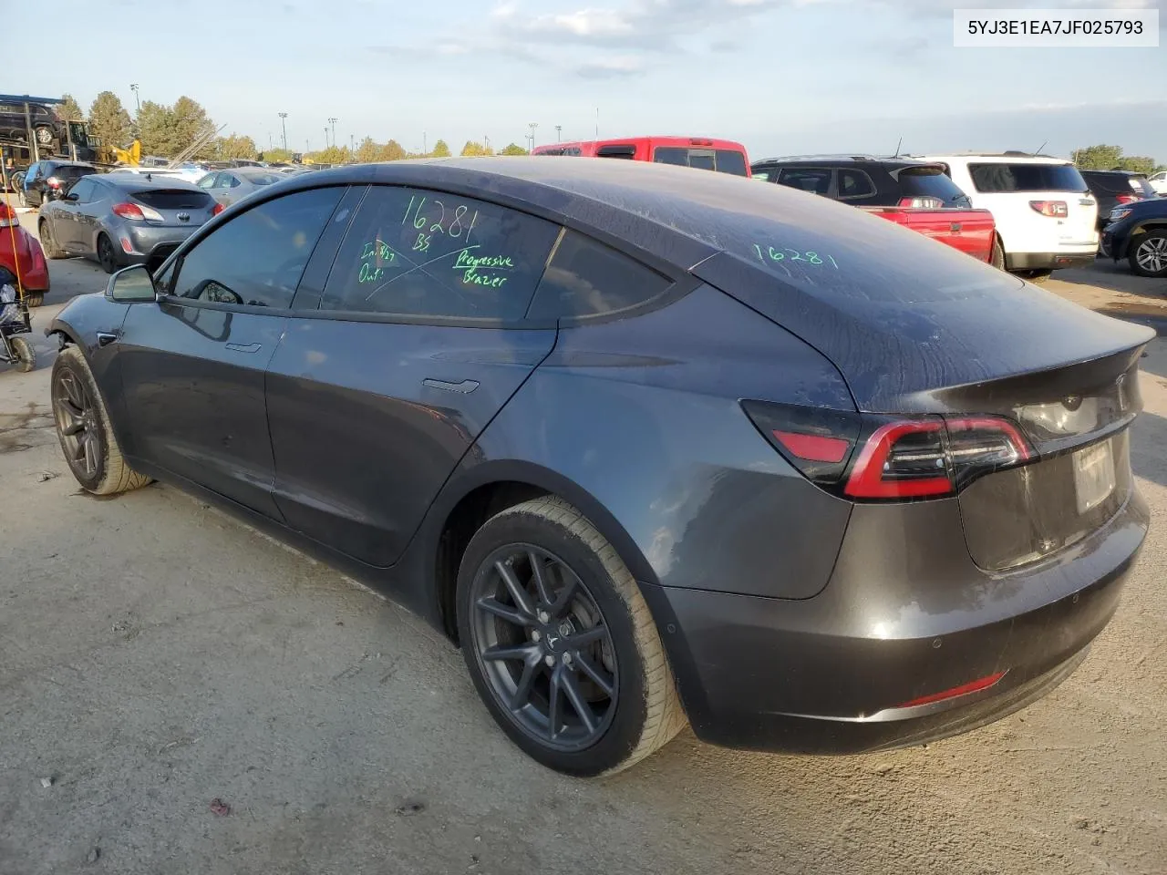 5YJ3E1EA7JF025793 2018 Tesla Model 3